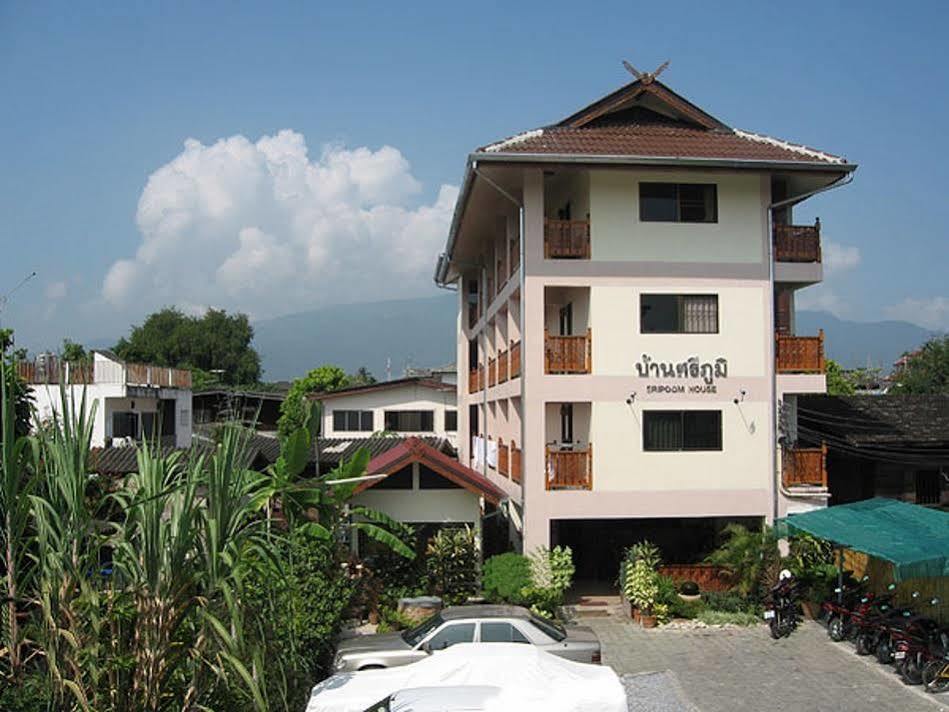 Sripoom House 1 Hotel Чиангмай Екстериор снимка